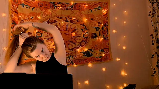 AliceCUNTach online show from 04/18/26, 05:10