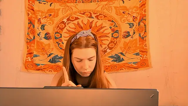 AliceCUNTach online show from 03/30/26, 05:09