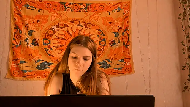 AliceCUNTach online show from 04/14/26, 05:12