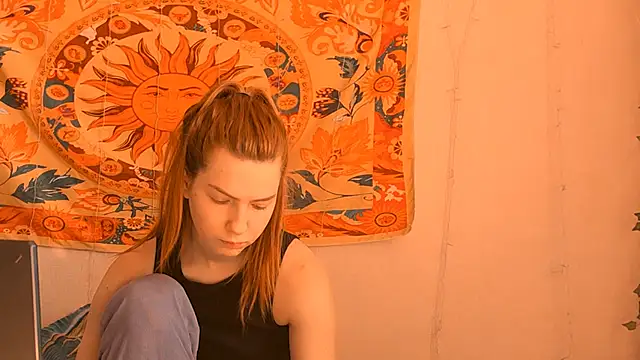 Snapshot of AliceCUNTach chatting on 06/03/26, 05:08 AliceCUNTach online show from 06/03/26, 05:08