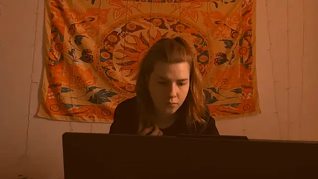 AliceCUNTach online show from 04/10/26, 05:03