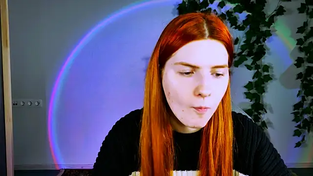 Snapshot of AliceCUNTach chatting on 06/25/26, 05:05 AliceCUNTach online show from 06/25/26, 05:05