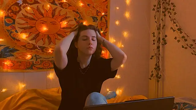 AliceCUNTach online show from 02/25/26, 05:07