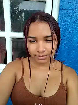 Snapshot of DulceeSalas chatting on 10/03/25, 04:52 DulceeSalas online show from 10/03/25, 04:52