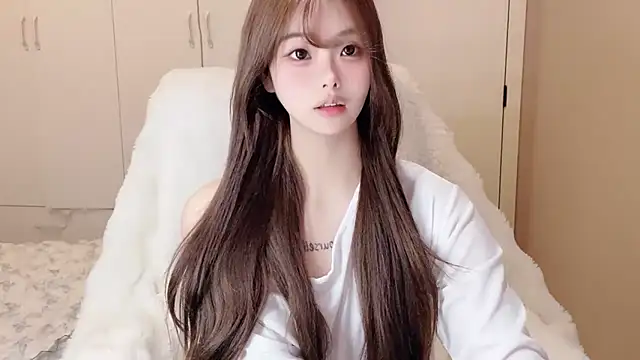 xiaoyugan-99 online show from 02/23/26, 03:45