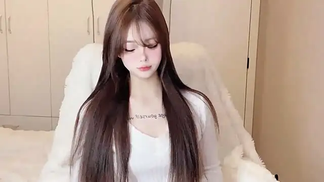 xiaoyugan-99 online show from 02/05/26, 03:41