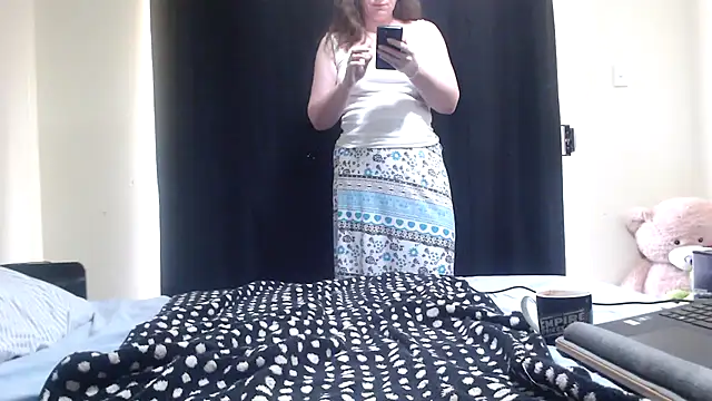 aussiepeaches online show from 12/20/25, 01:19