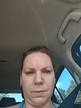 Snapshot of aussiepeaches chatting on 10/04/25, 03:30 aussiepeaches online show from 10/04/25, 03:30