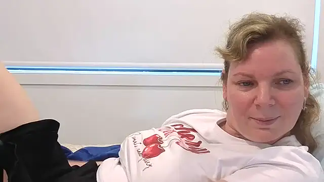 aussiepeaches online show from 05/22/26, 01:36