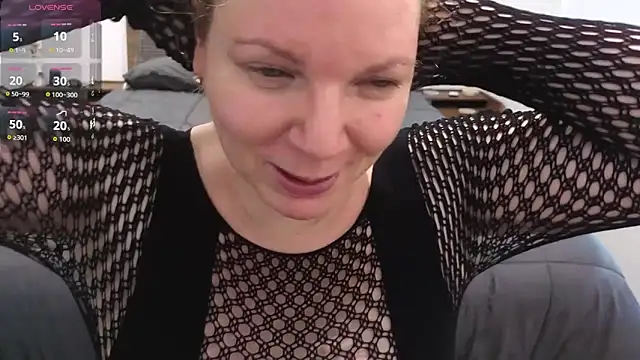 aussiepeaches online show from 04/29/26, 02:38