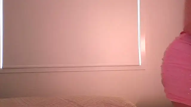 aussiepeaches online show from 05/18/26, 02:12