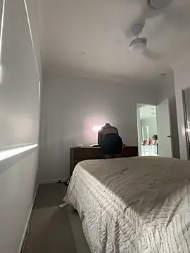 aussiepeaches online show from 05/19/26, 12:48