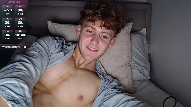 DominantAlex18 online show from 03/19/26, 02:44