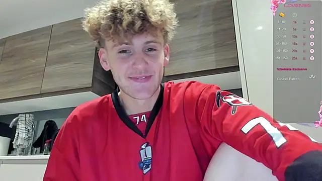 DominantAlex18 online show from 12/04/25, 08:52