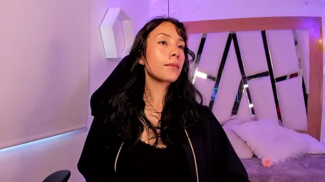 Any clark online show from 12/05/25, 07:34