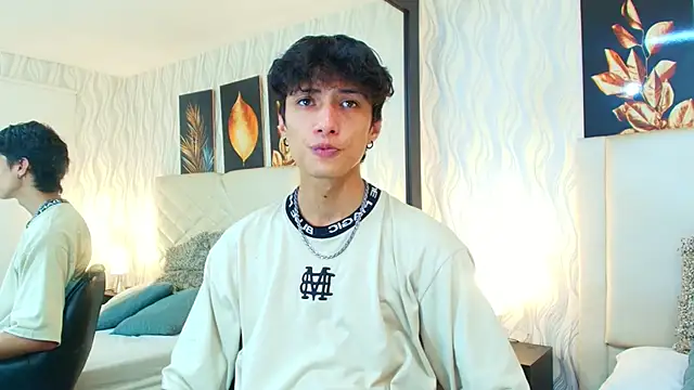 Lean Portman online show from 11/19/25, 10:10