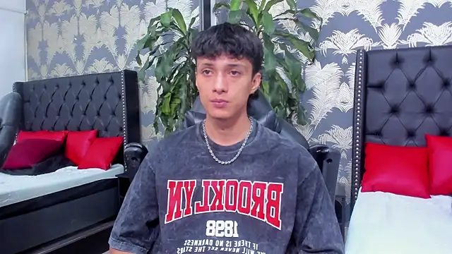 Lean Portman online show from 03/31/26, 03:14