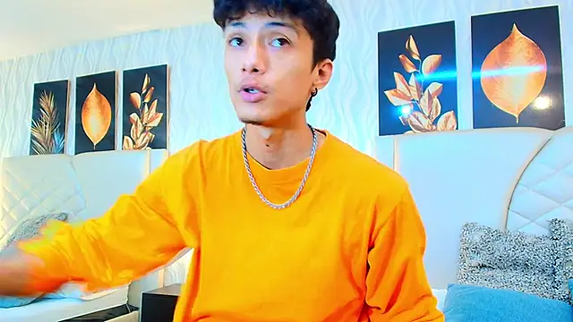 Lean Portman online show from 10/21/25, 08:52