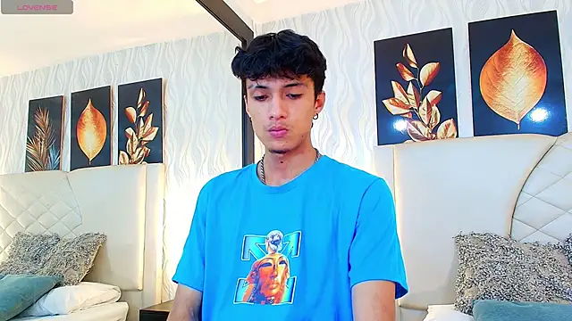 Lean Portman online show from 10/24/25, 08:41