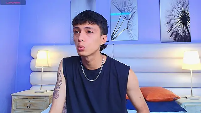 Lean Portman online show from 03/18/26, 03:03