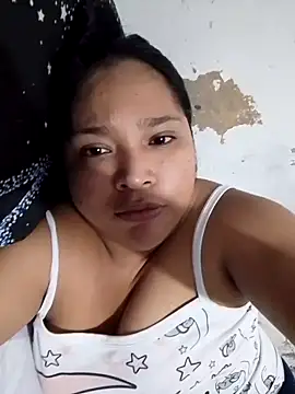 Snapshot of Angelly_ricura chatting on 06/13/26, 07:34 Angelly ricura online show from 06/13/26, 07:34