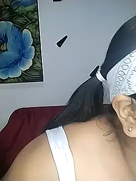 Snapshot of Angelly_ricura chatting on 10/07/25, 02:29 Angelly ricura online show from 10/07/25, 02:29