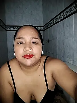 Angelly ricura online show from 12/15/25, 02:34