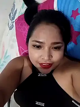 Snapshot of Angelly_ricura chatting on 07/01/26, 05:35 Angelly ricura online show from 07/01/26, 05:35