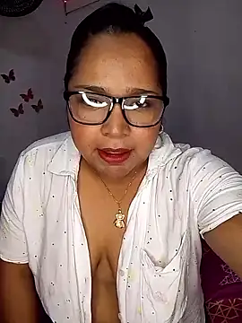 Angelly ricura online show from 03/03/26, 06:48