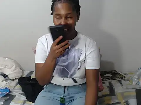 Snapshot of NaughtyHornyBitch_ chatting on 09/25/25, 12:38 NaughtyHornyBitch online show from 09/25/25, 12:38