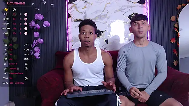 SpicyBoys X online show from 11/30/25, 11:05