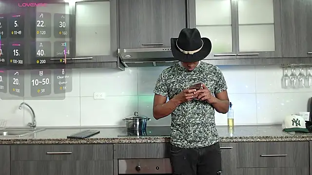 SpicyBoys X online show from 02/18/26, 11:12