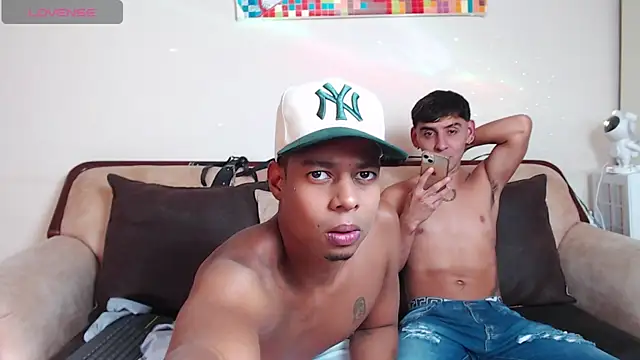 SpicyBoys X online show from 04/12/26, 10:13