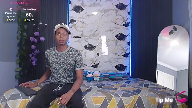 SpicyBoys X online show from 09/18/25, 10:57