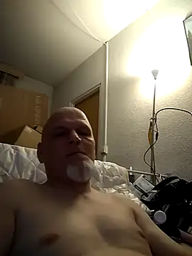 NacktDaniel online show from 11/16/25, 05:17