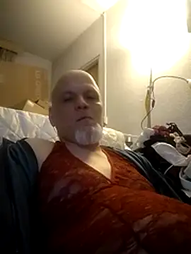 NacktDaniel online show from 11/19/25, 05:13