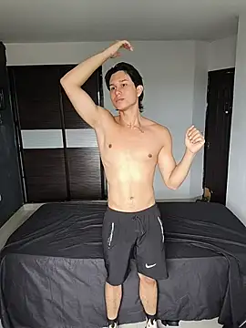 TeddyBear 07 online show from 12/02/25, 12:40