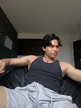 TeddyBear 07 online show from 11/04/25, 12:31