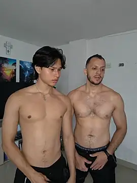 TeddyBear 07 online show from 12/15/25, 01:39