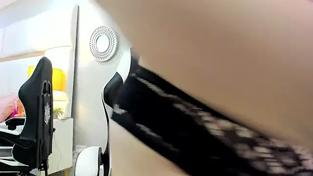 Sweet Lucianaa online show from 11/20/25, 07:58