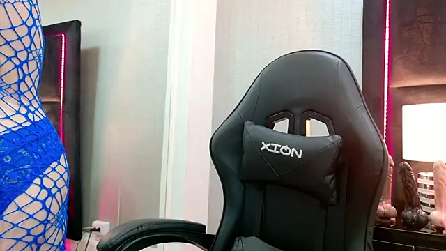 Sweet Lucianaa online show from 11/06/25, 08:35