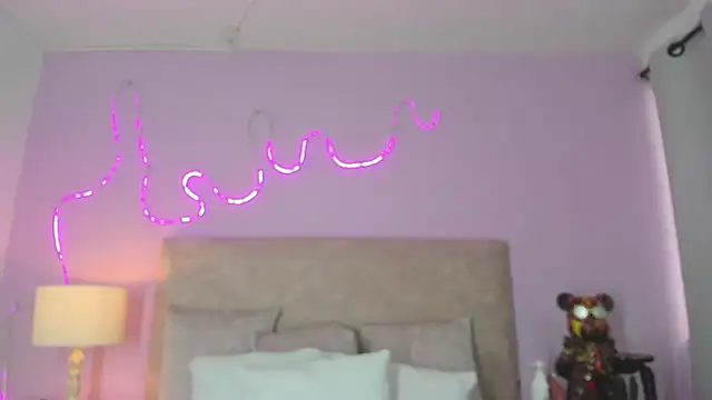 EmaRae1499 online show from 11/14/25, 12:53