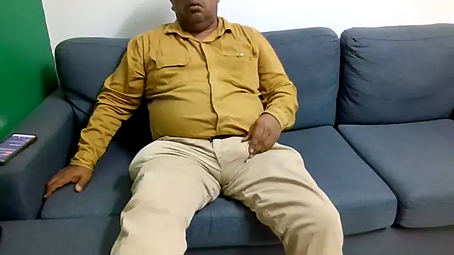 HomHot47 online show from 10/24/25, 02:32