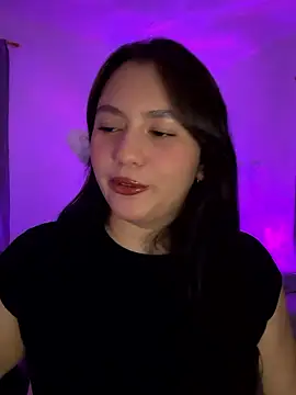 Snapshot of Angeldusttt chatting on 11/04/25, 09:07 Angeldusttt online show from 11/04/25, 09:07