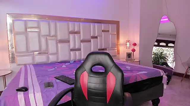 KateMoorex online show from 03/23/26, 01:11