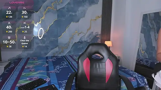 KateMoorex online show from 11/22/25, 12:59