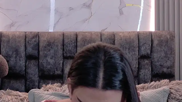 Ava Cristi online show from 04/15/26, 03:01