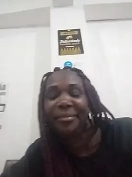 Snapshot of Morena_2021 chatting on 11/16/25, 02:05 Morena 2021 online show from 11/16/25, 02:05