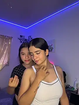 Ashley and Zoe online show from 04/05/26, 05:08