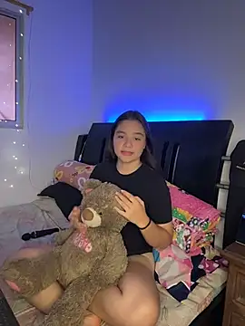 Ashley and Zoe online show from 03/07/26, 04:01